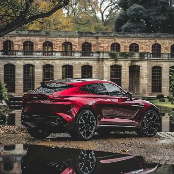 Aston Martin DBX 26