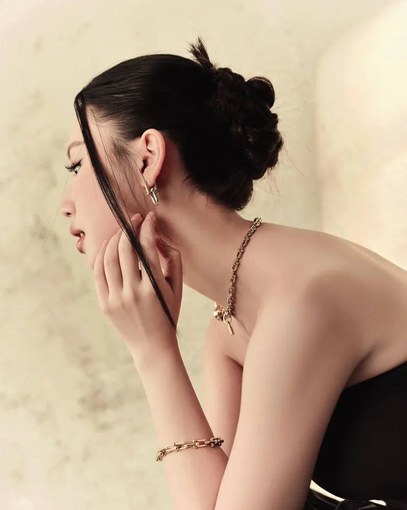 Tên thật Amee Trần Huyền My và câu chuyện debut