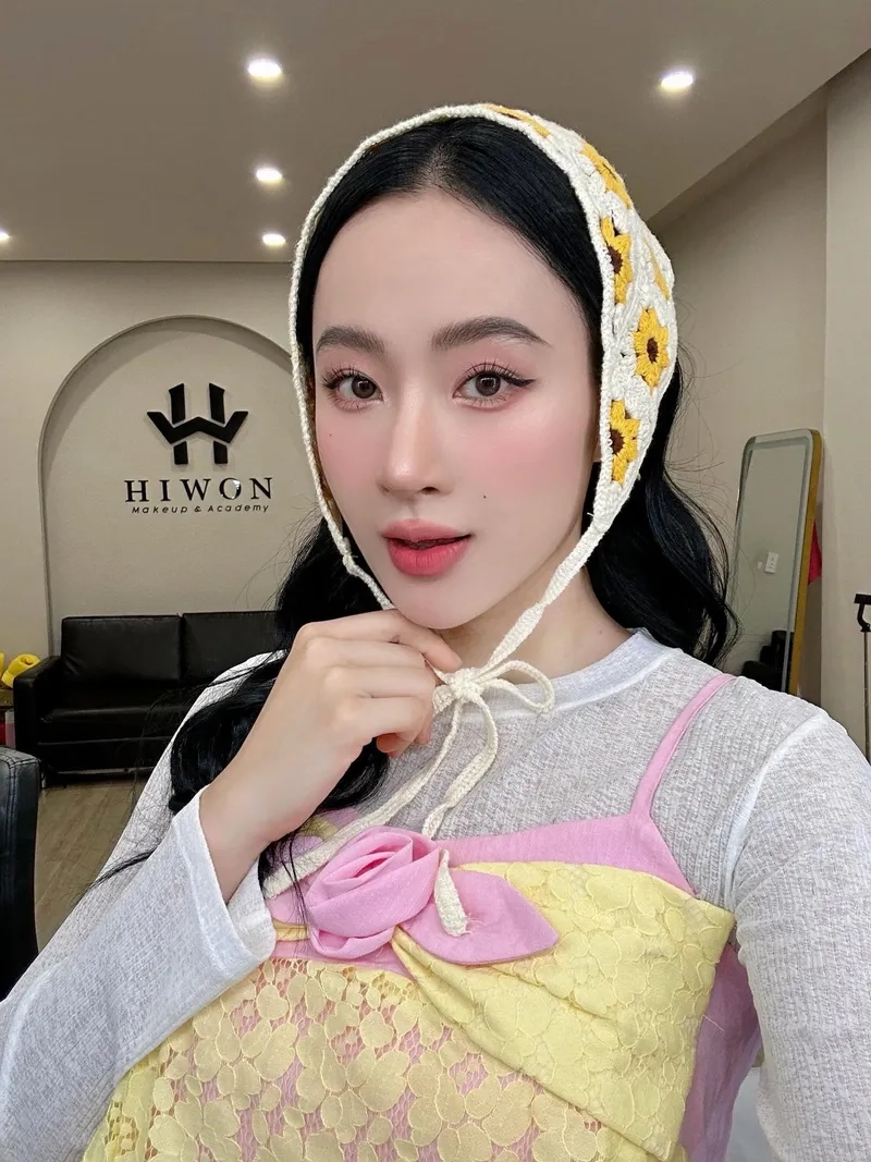 Điểm lại Angela Phương Trinh từng đóng phim gì qua ảnh đẹp