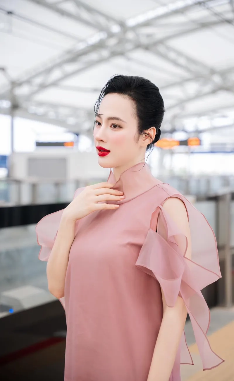 Angela Phương Trinh bây giờ đẹp thế nào qua ảnh mới
