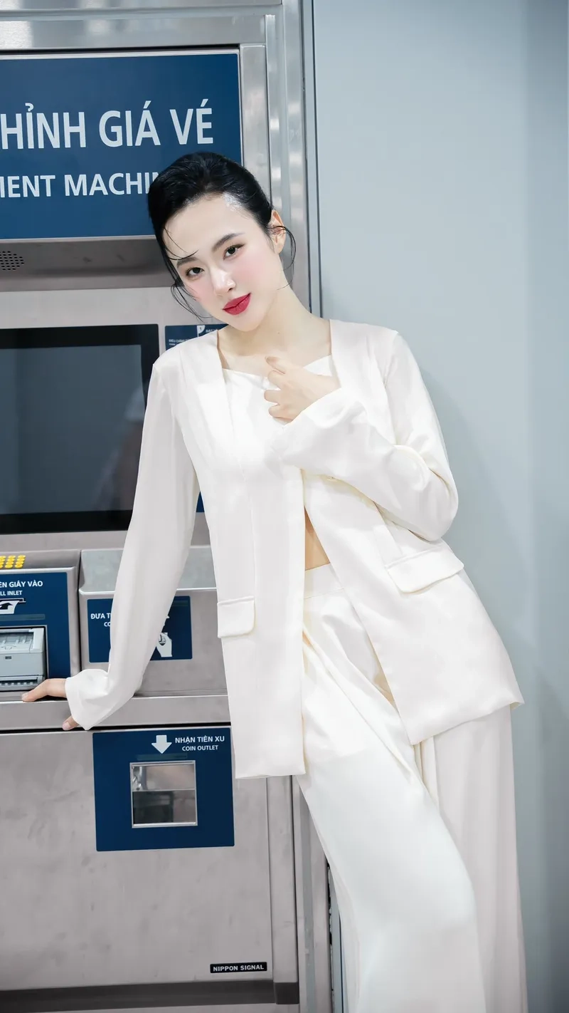 Drama Angela Phương Trinh drama hot nhất qua ảnh độc quyền