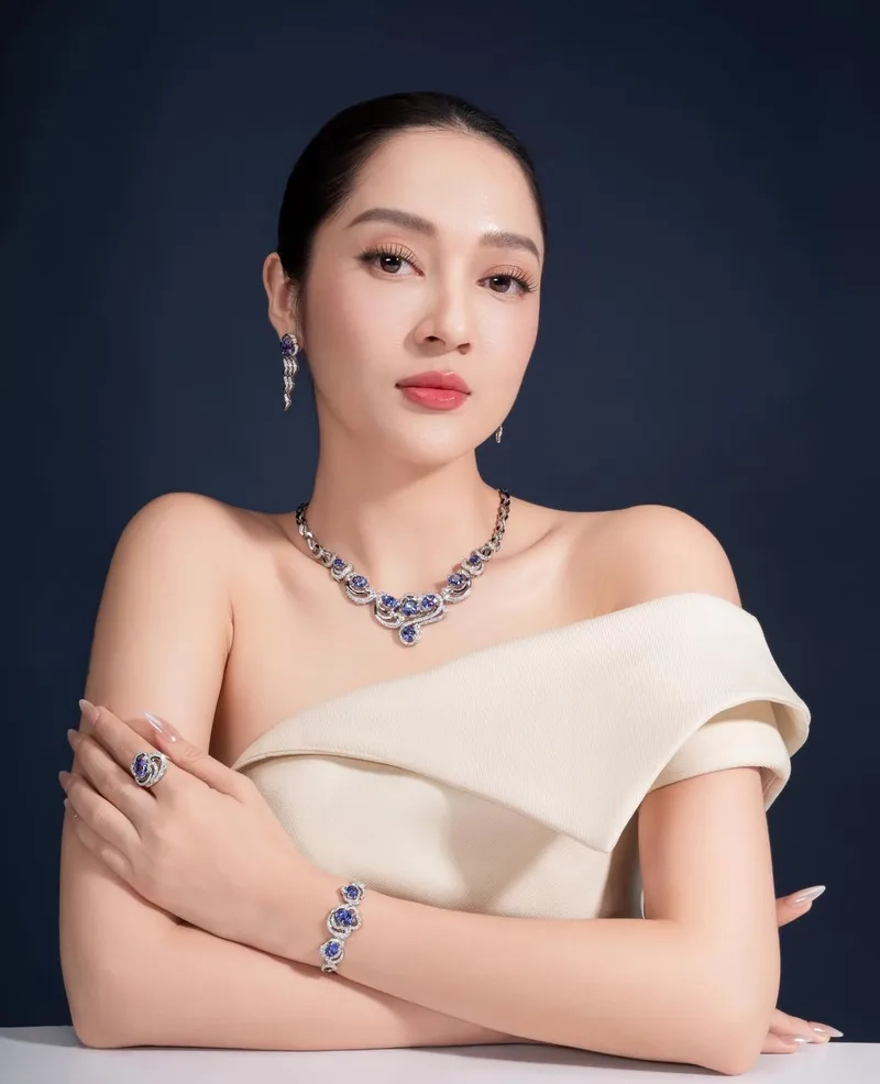 Ca sĩ Bảo Anh sinh năm bao nhiêu? Bí mật tuổi của nàng hậu