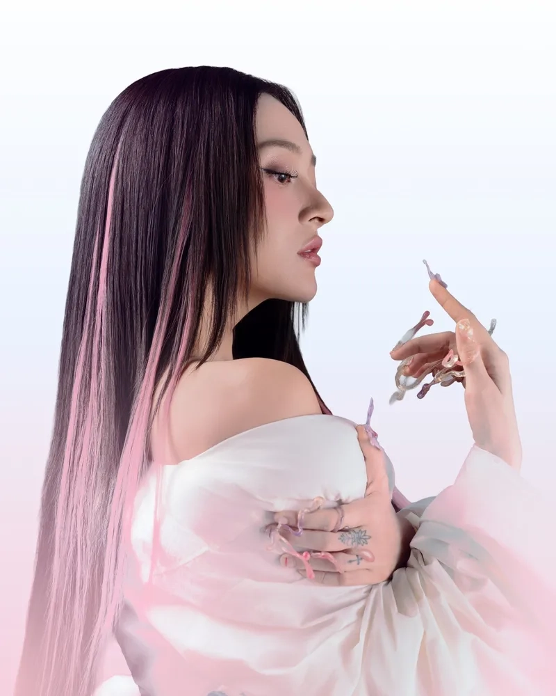 Bảo Anh YouTube là nơi fan thưởng thức các MV triệu view