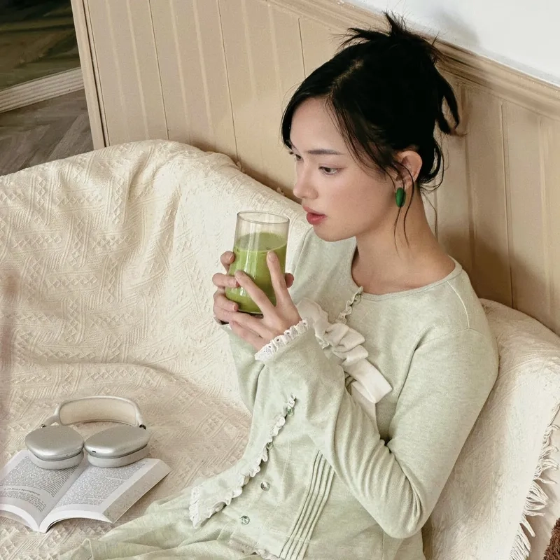 Châu Bùi Instagram tràn ngập ảnh thời trang dẫn đầu xu hướng