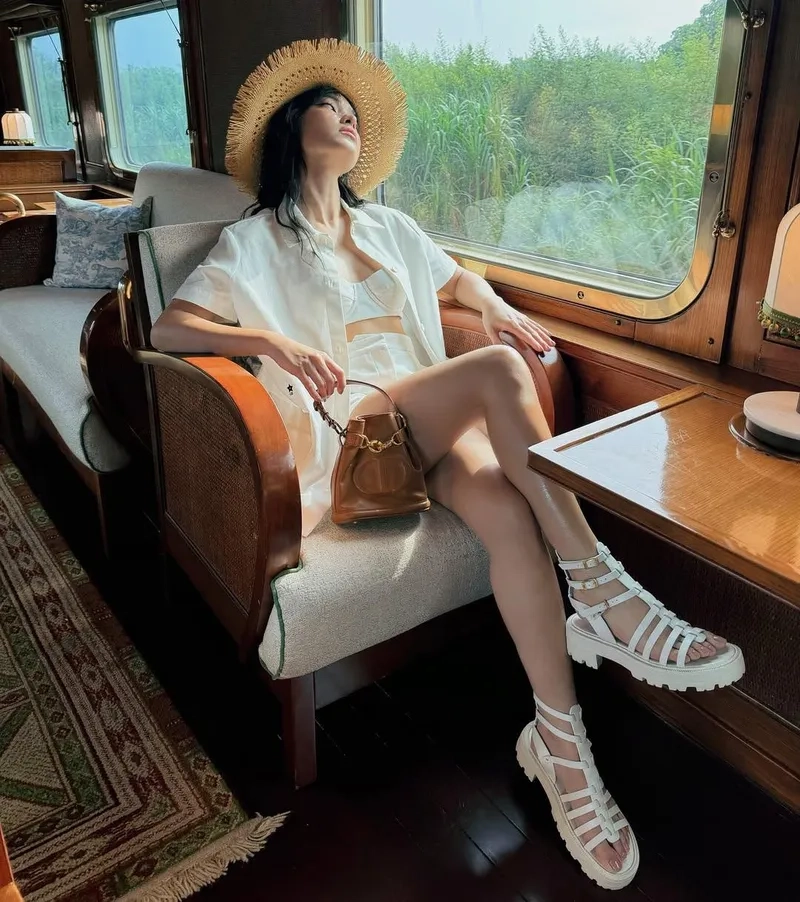 Tên thật của Châu Bùi là Bùi Thái Bảo Châu độc đáo