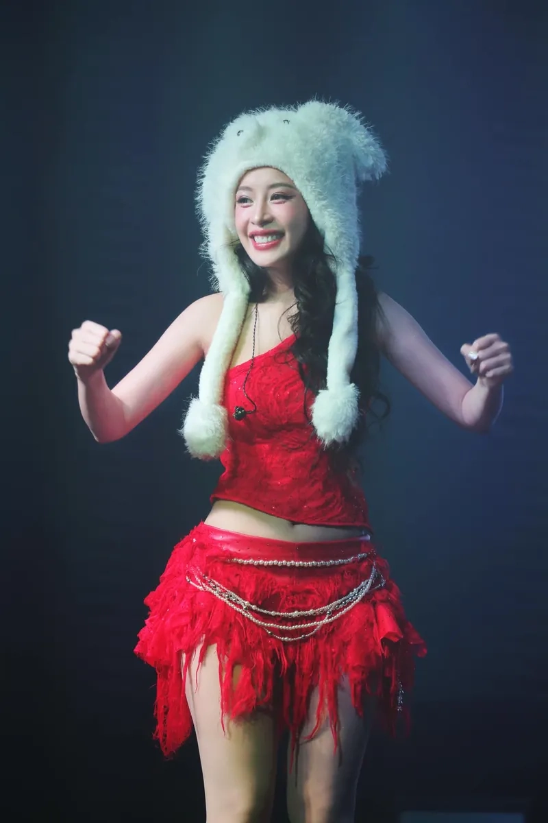Nghe Chi Pu anh ơi ở lại qua ảnh MV cổ trang đẹp mê
