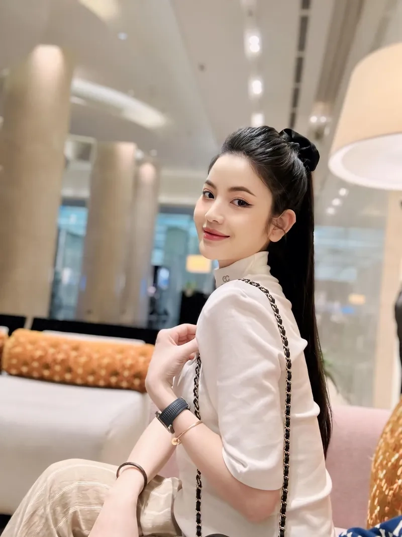 Chu Thanh Huyền quê ở đâu cô gái gốc Sơn Tây Hà Nội
