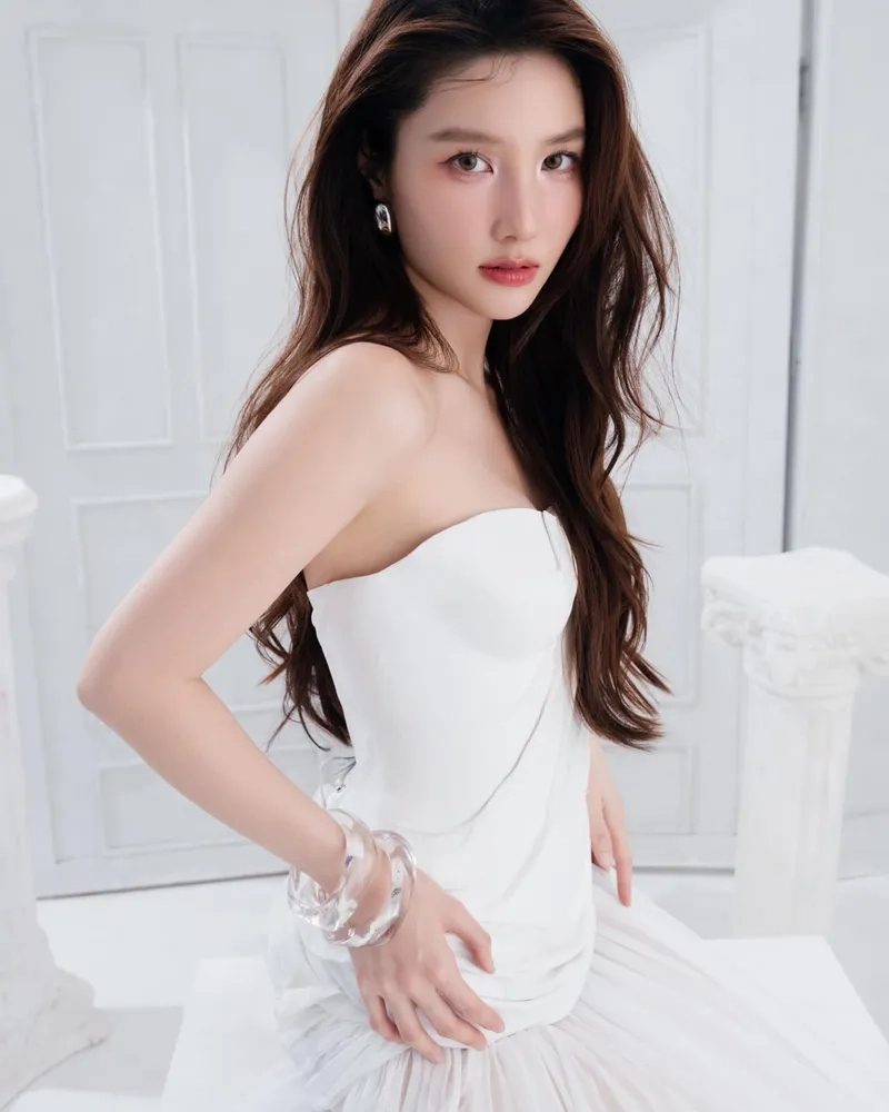 Phim mới của Diễm My 9x có gì hot? Xem ngay để biết