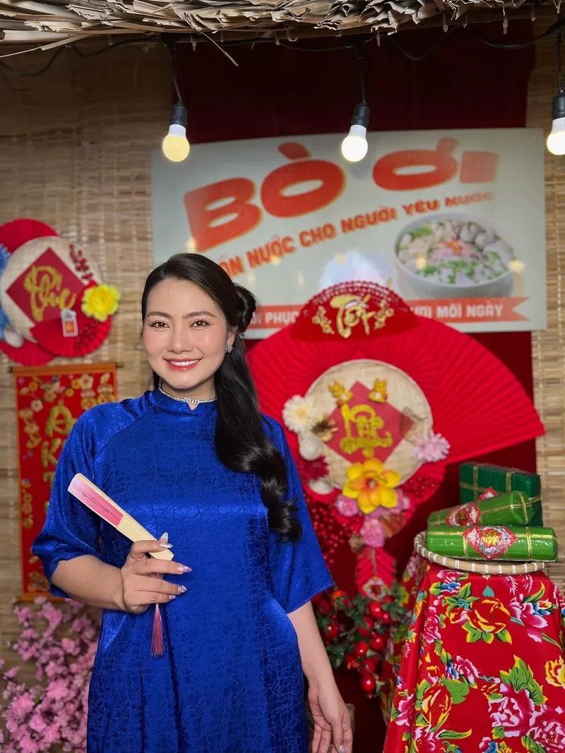 Nghệ sĩ nhân dân Ngọc Lan và vai Nhàn trong Lửa Trung Tuyến