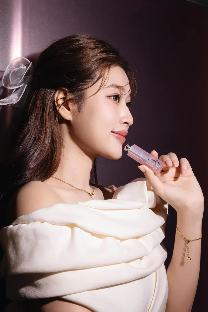 Đoàn Thiên Ân Miss Grand hành trình chinh phục thế giới