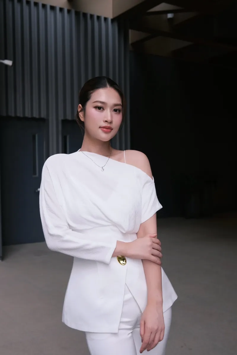 Đoàn Thiên Ân học vấn câu chuyện nỗ lực vượt khó
