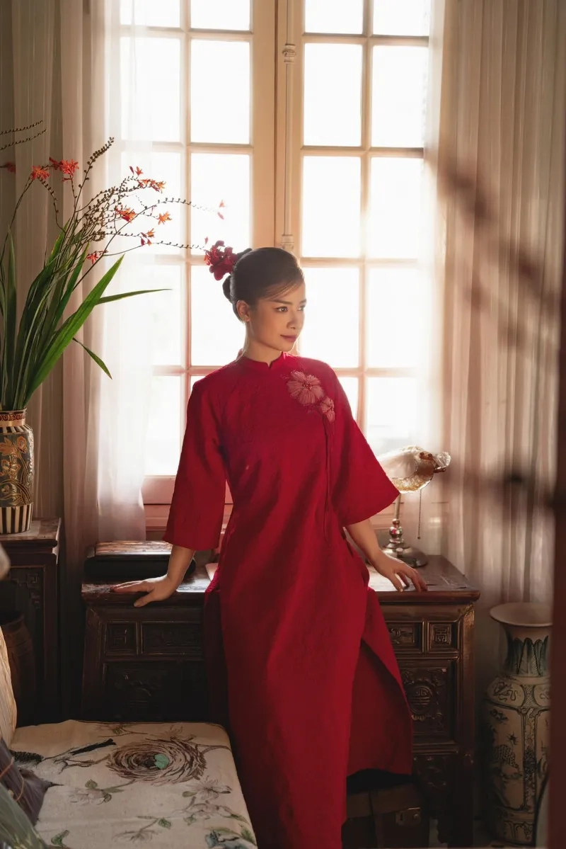 Thưởng thức nhạc Dương Hoàng Yến qua bộ ảnh thời trang
