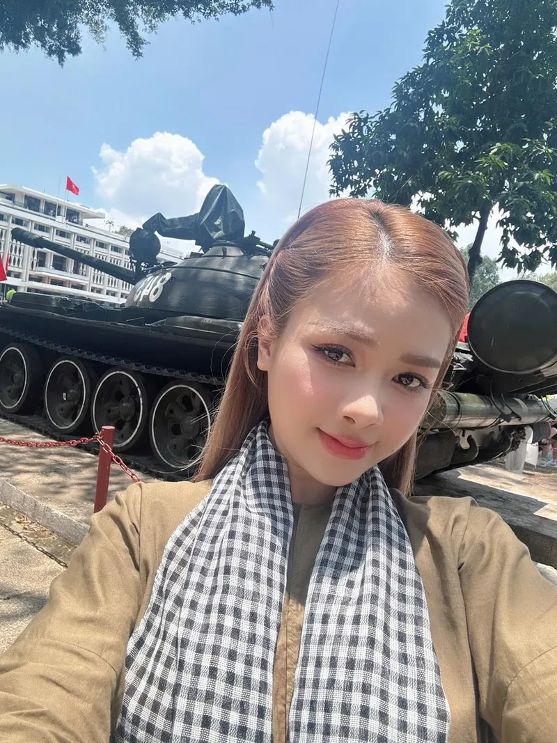 Đọc Dương Hoàng Yến tiểu sử qua ảnh sự nghiệp nổi bật