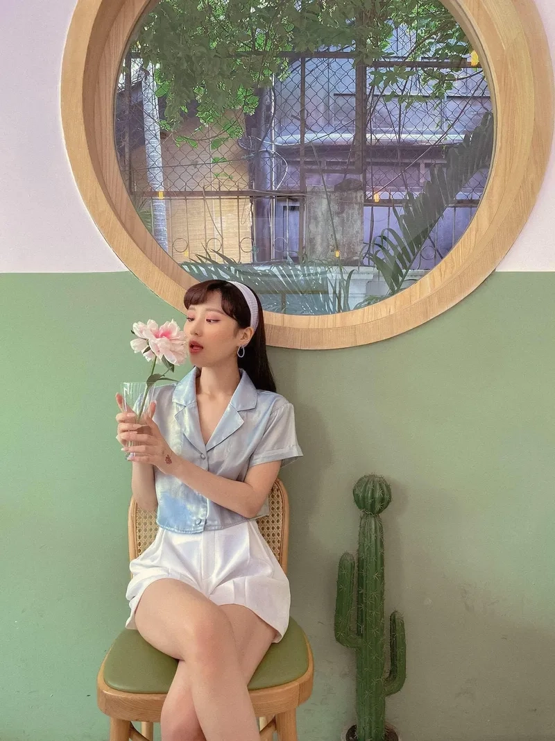 Nghe ngay bài hát của Han Sara để cảm nhận âm nhạc cuốn hút
