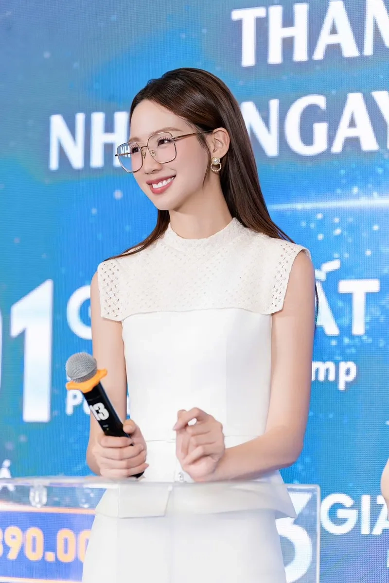 Lê Nguyễn Bảo Ngọc height và vóc dáng nổi bật quốc tế
