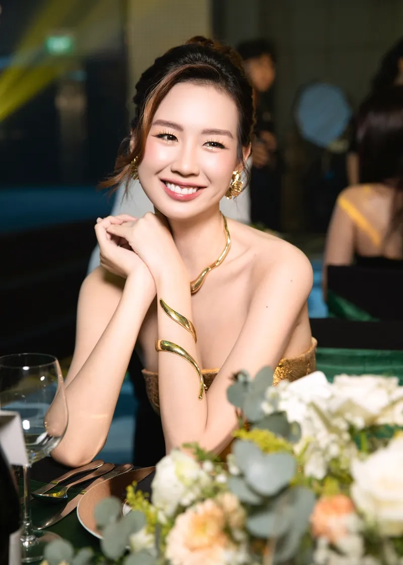 Lê Nguyễn Bảo Ngọc hoa hậu gì và danh hiệu quốc tế đầu tiên