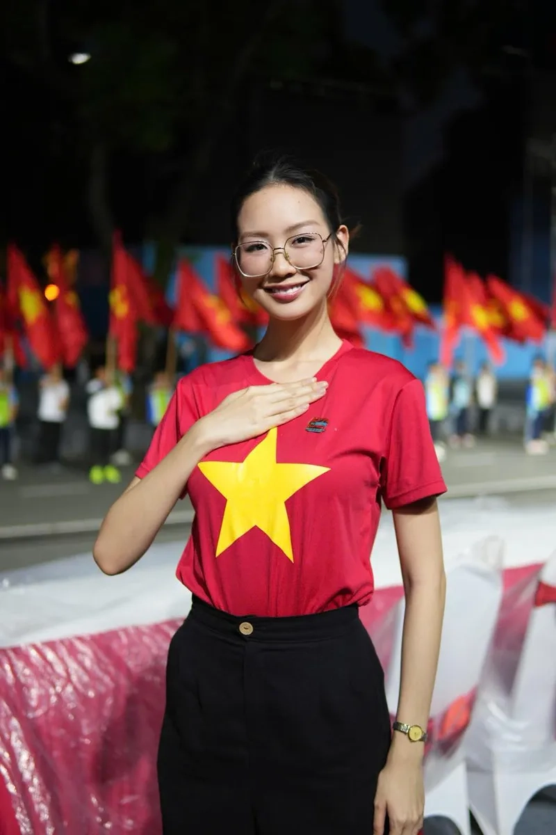 Á hậu 1 Lê Nguyễn Bảo Ngọc và phong cách thời trang ấn tượng