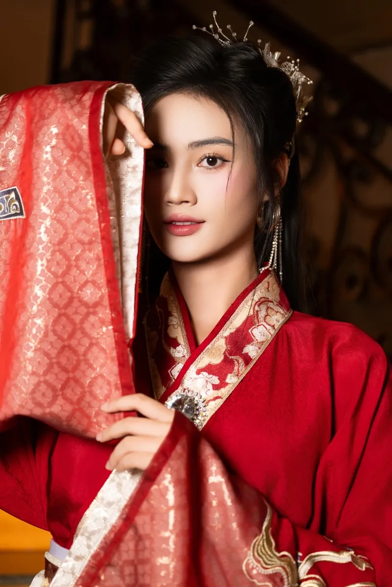 Hoa hậu Ý Nhi giờ ra sao? Cập nhật mới nhất về nàng hậu