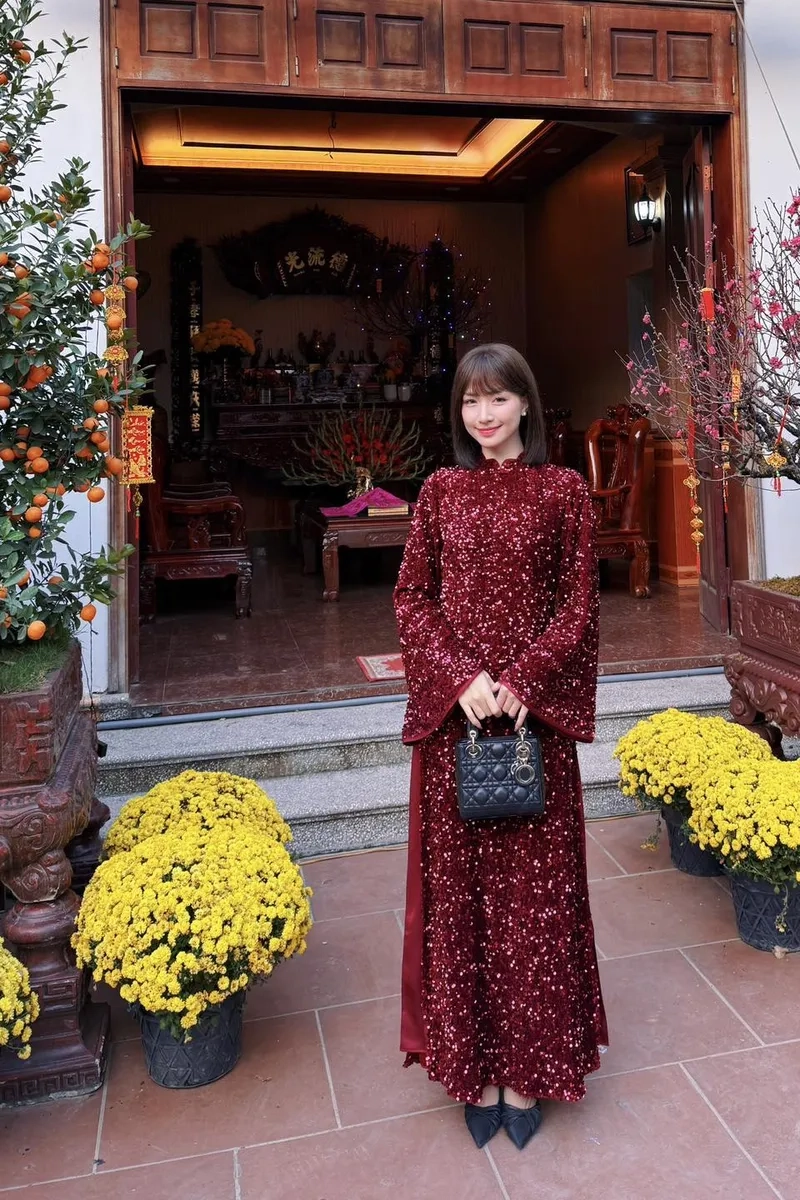 Hoà Minzy quê ở huyện nào và ký ức tuổi thơ giản dị