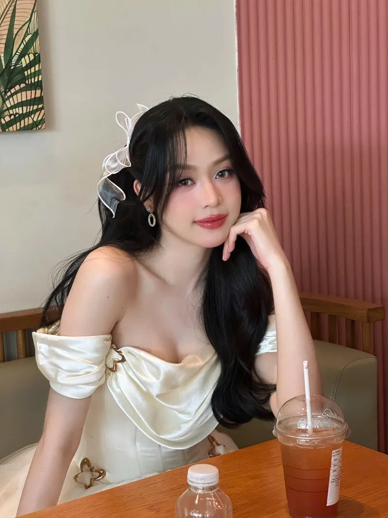 Xem ảnh Huỳnh Thị Thanh Thủy rạng rỡ tại Miss International