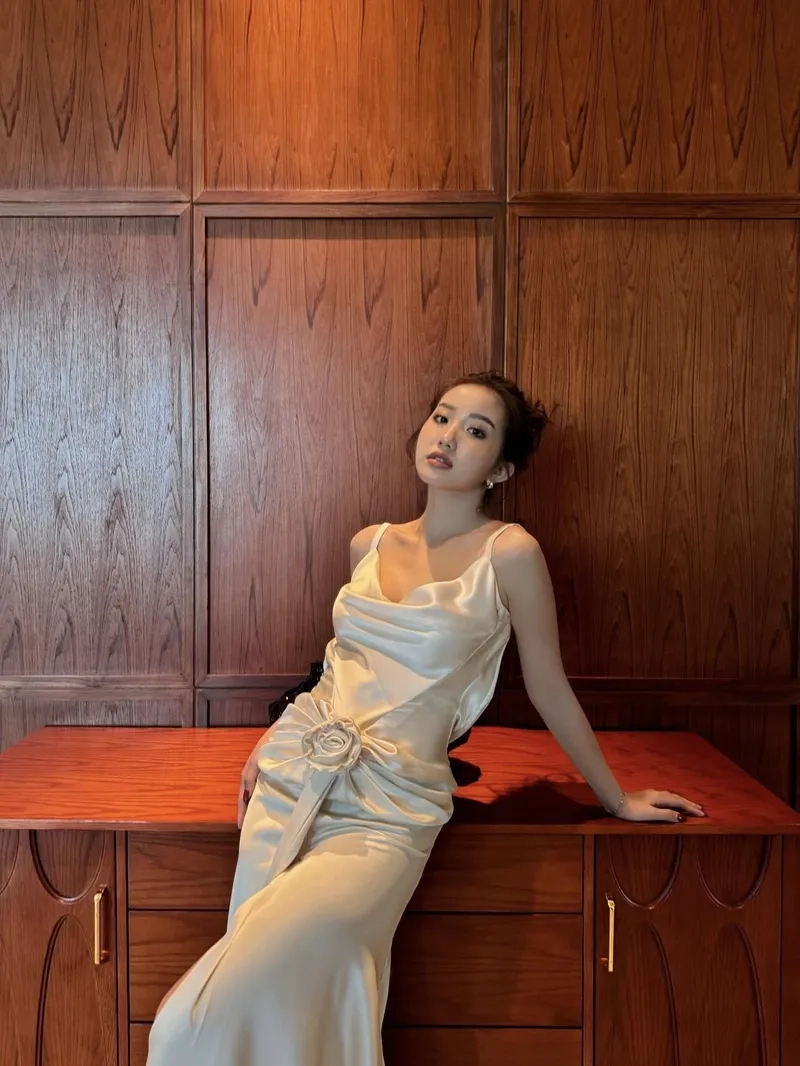 Lê Thị Khánh Huyền Tik Tok với những điệu nhảy triệu view