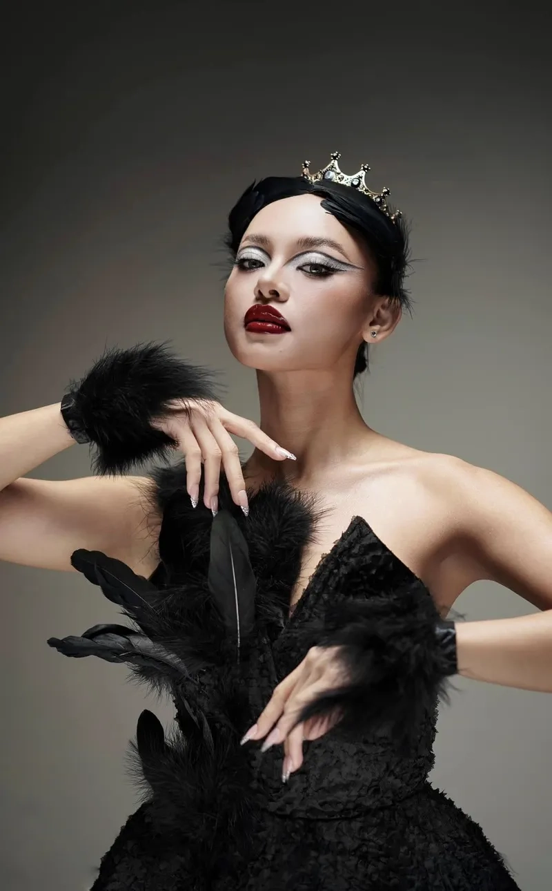 The New Mentor Mai Ngô truyền cảm hứng qua ảnh chuyên nghiệp