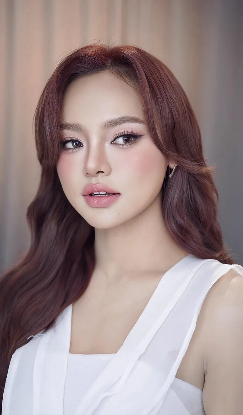 Mai Ngô người mẫu chuyên nghiệp qua ảnh chụp studio