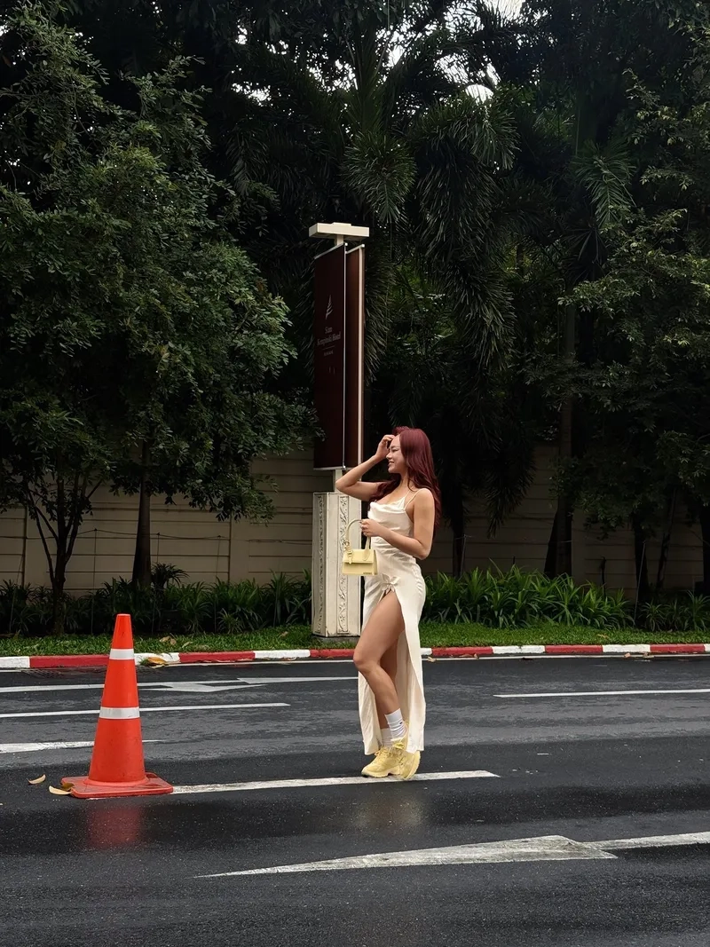Mai Ngô Official chính thức qua ảnh profile đẳng cấp