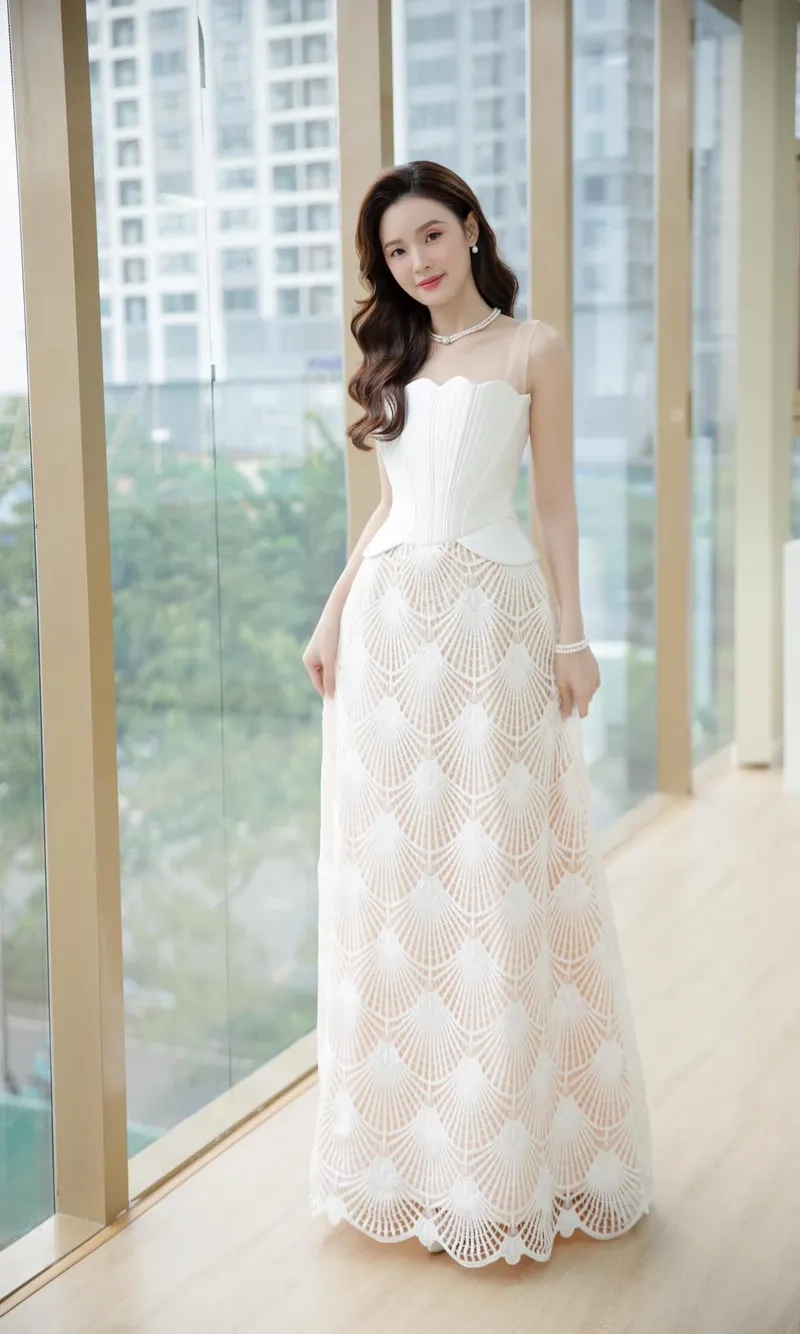 Sinh nhật Midu 5/10 luôn ngập tràn lời chúc từ fan