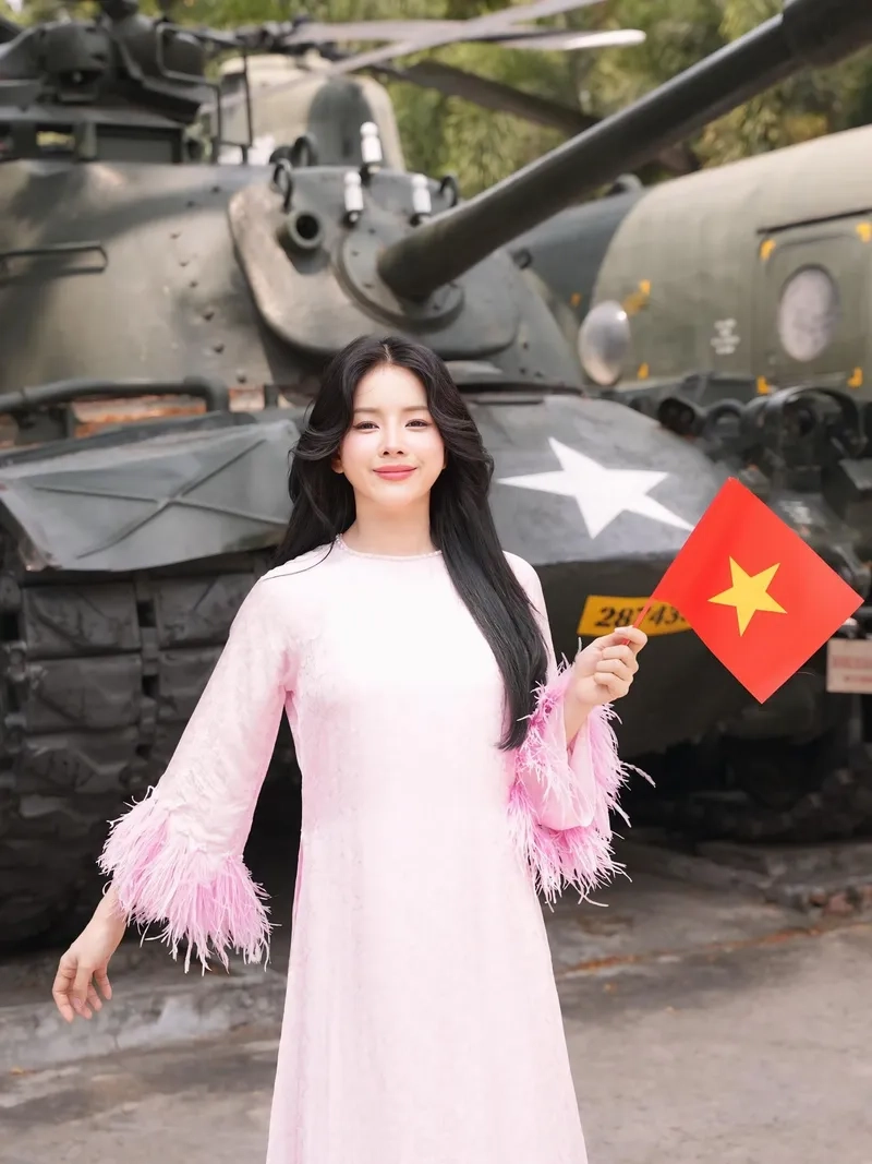 Theo dõi DJ Mie Instagram để xem khoảnh khắc đời thường