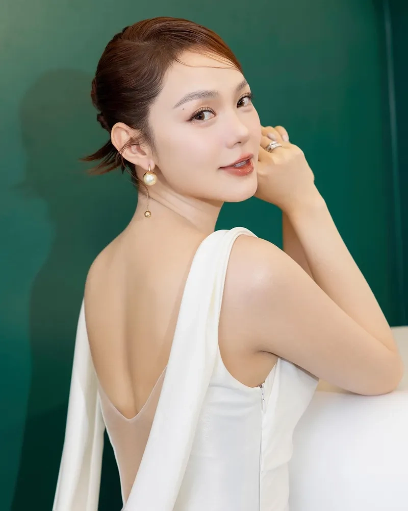 Diễn viên Minh Hằng chinh phục khán giả qua từng vai diễn