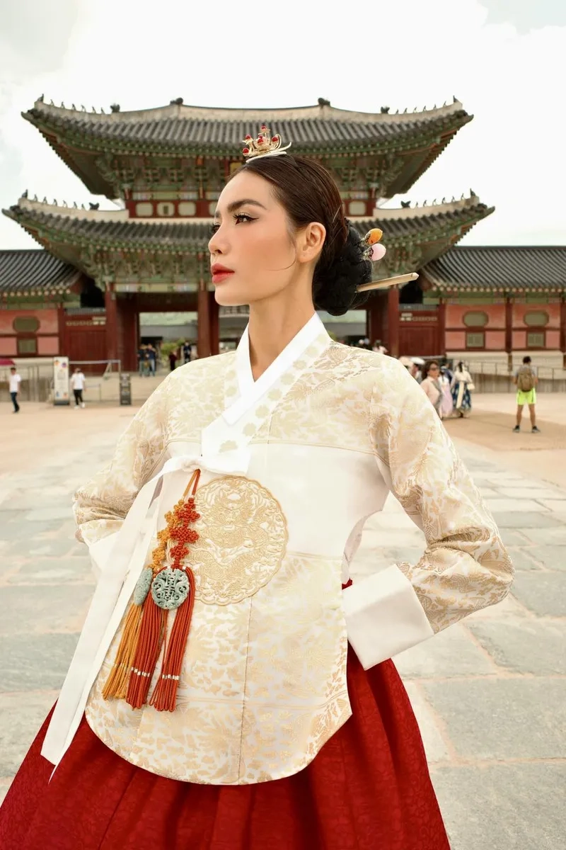 Minh Tú nghĩa là gì và ảnh phản ánh ý nghĩa tên cô nàng
