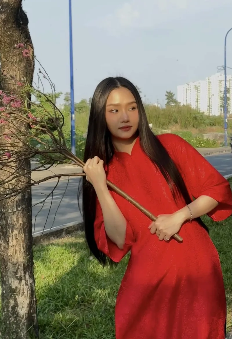 Tò mò Miu Lê cao bao nhiêu qua ảnh thời trang
