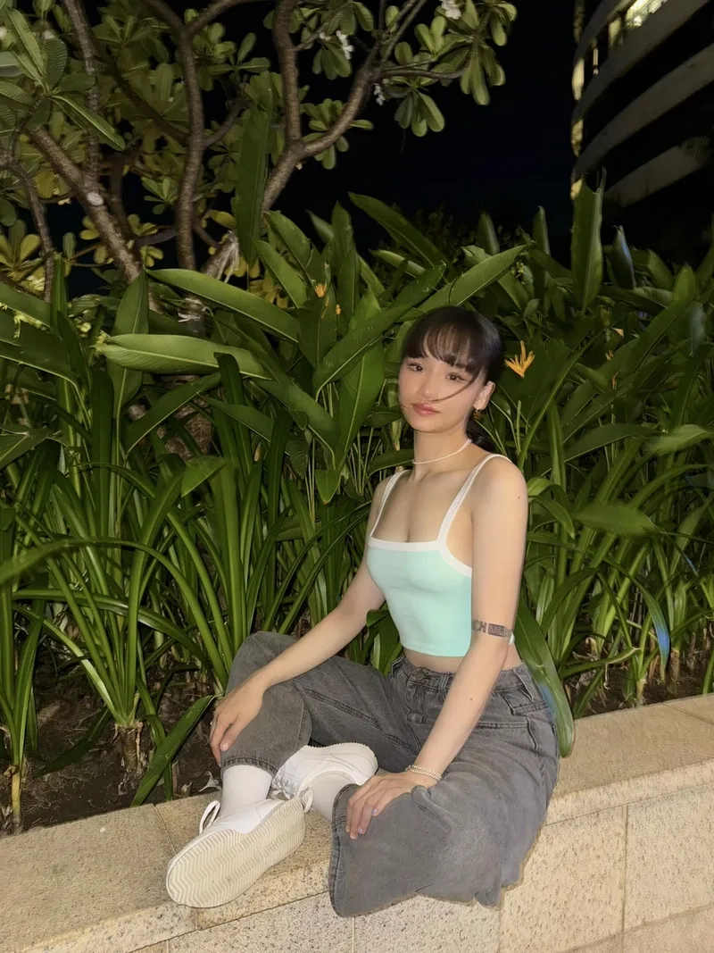 Cảm nhận em yêu anh Miu Lê qua ảnh đầy cảm xúc