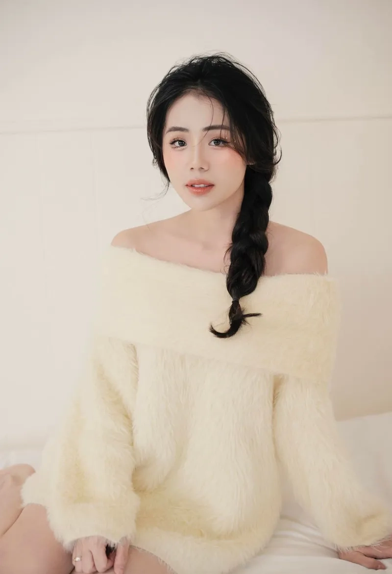 Theo dõi Nguyễn Hương Ly official để cập nhật tin mới nhất