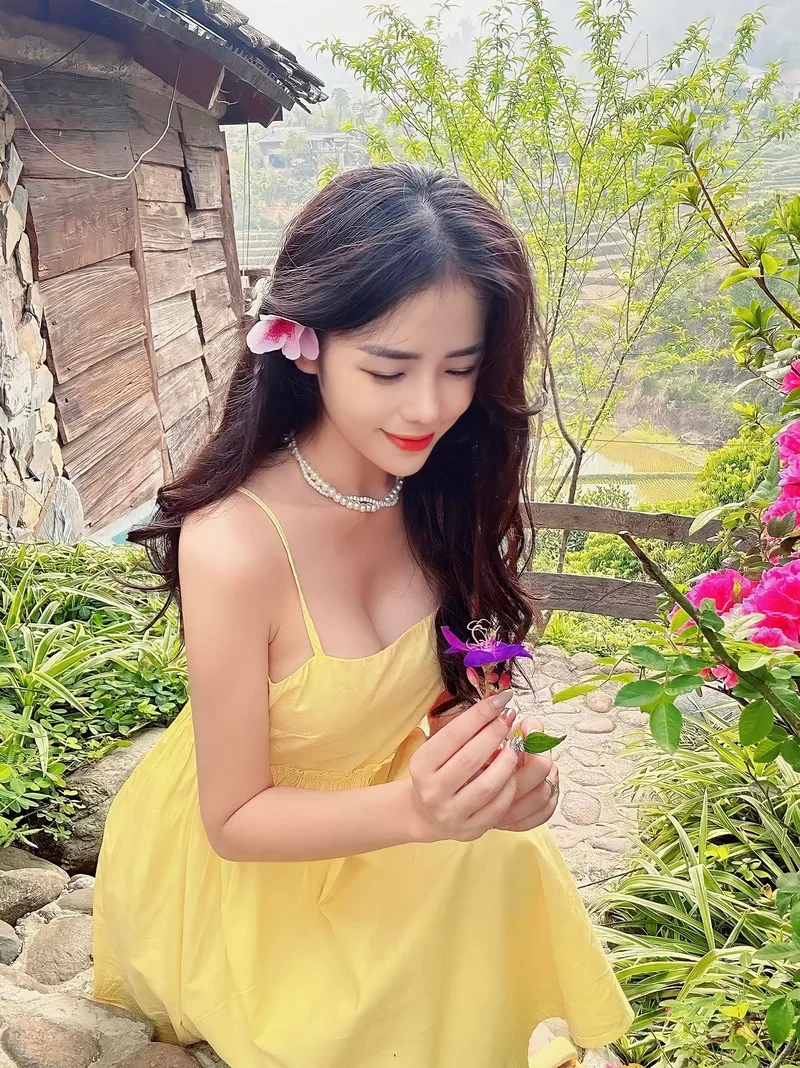 Khám phá giọng hát cuốn hút của ca sĩ Nguyễn Hương Ly ngay hôm nay