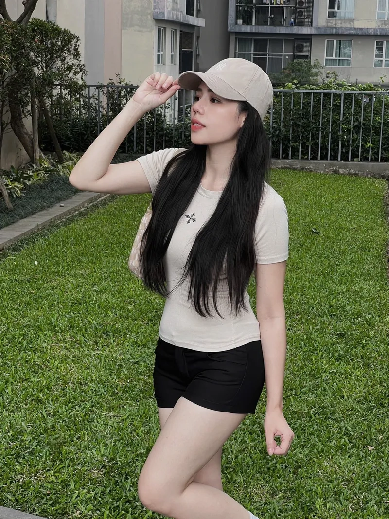 Nguyễn Hương Ly sinh năm nào? Tìm hiểu chi tiết về cô ngay