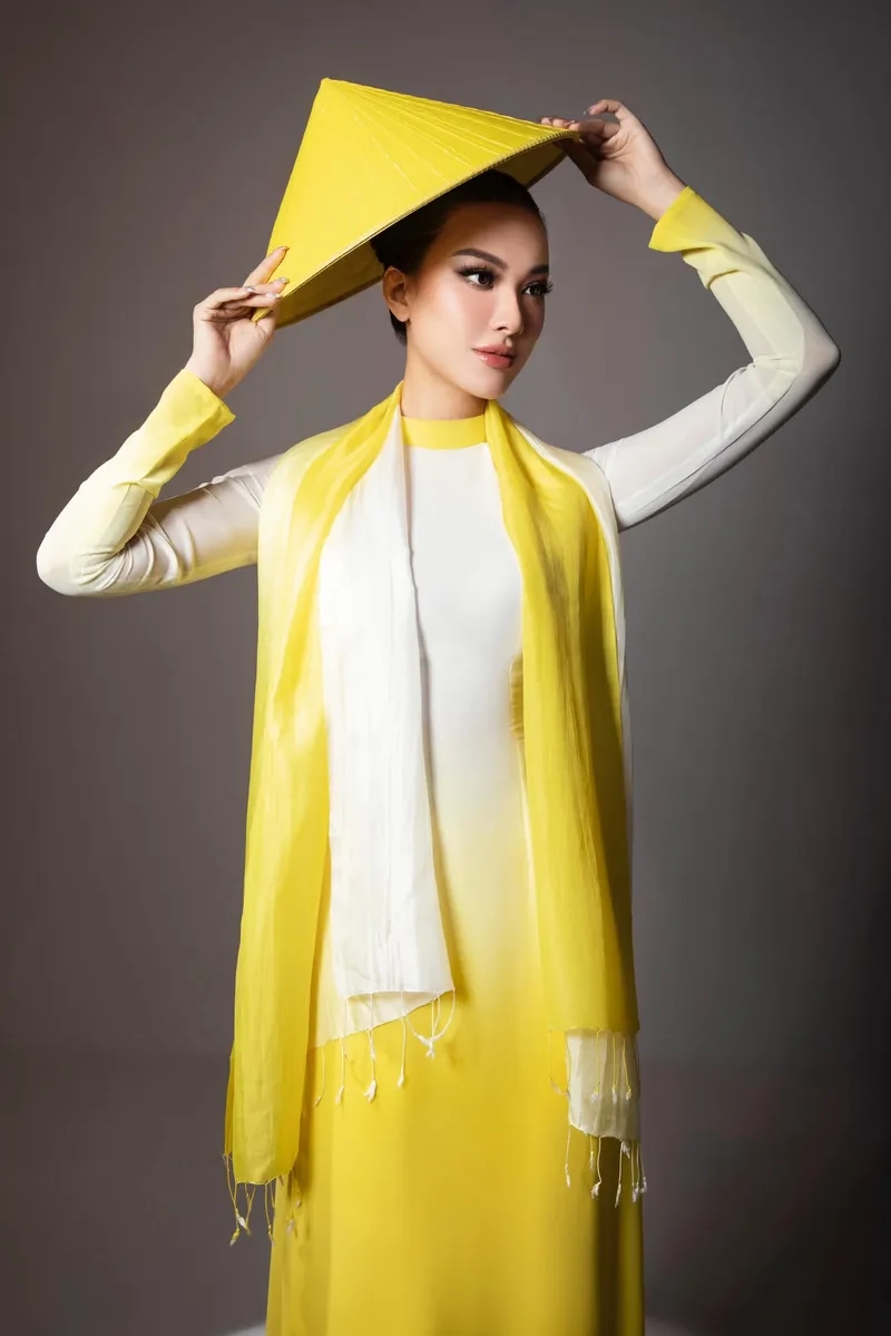 Vương miện Miss Supranational 2022 và khoảnh khắc Kim Duyên