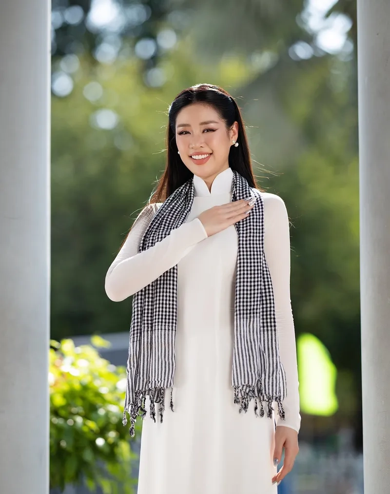 Nguyễn Trần Khánh Vân Miss Universe 2021 top 21 và số vote kỷ lục