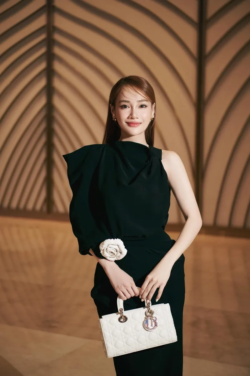 Thưởng thức phim Nhã Phương với diễn xuất đỉnh cao