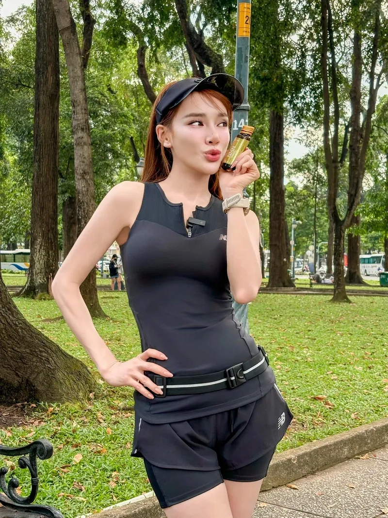 Khám phá album Nhã Phương với những ca khúc ấn tượng