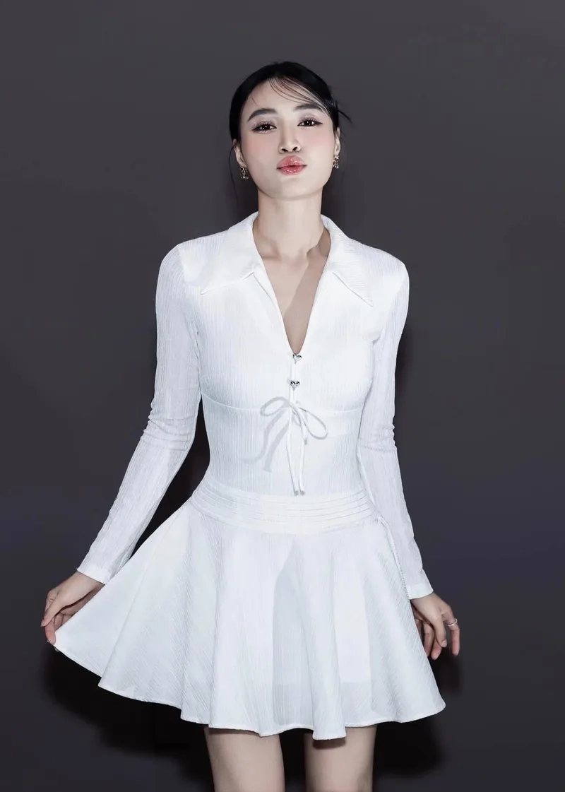 Ninh Dương Lan Ngọc 7 nụ cười xuân và năng lượng hài hước