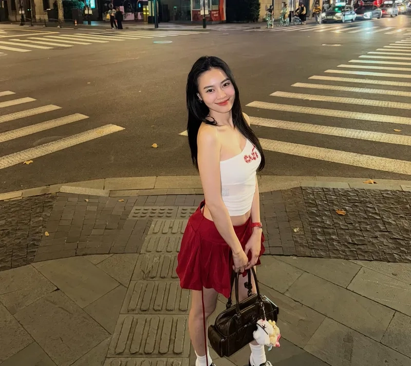 Ninh Dương Lan Ngọc ngày sinh và ngày 4/4 đầy ý nghĩa