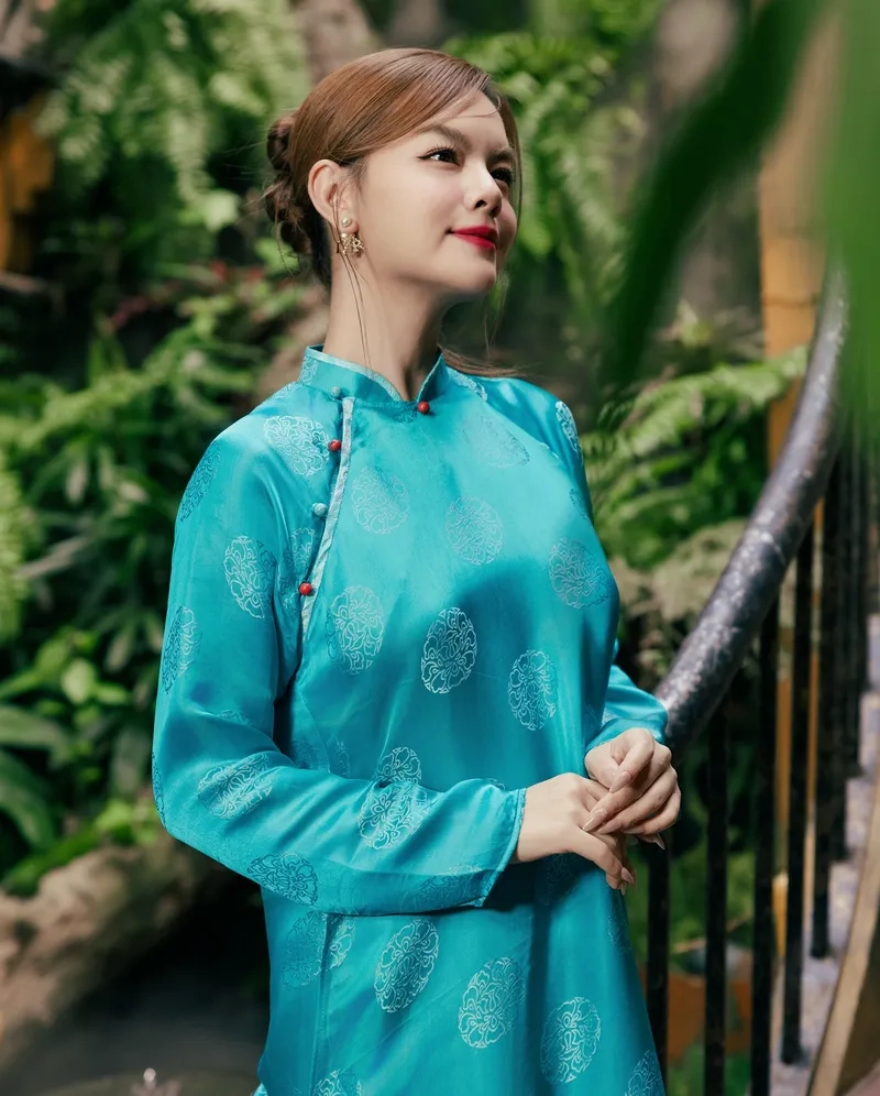 Nghe hello Vietnam Phạm Quỳnh Anh chạm đến trái tim