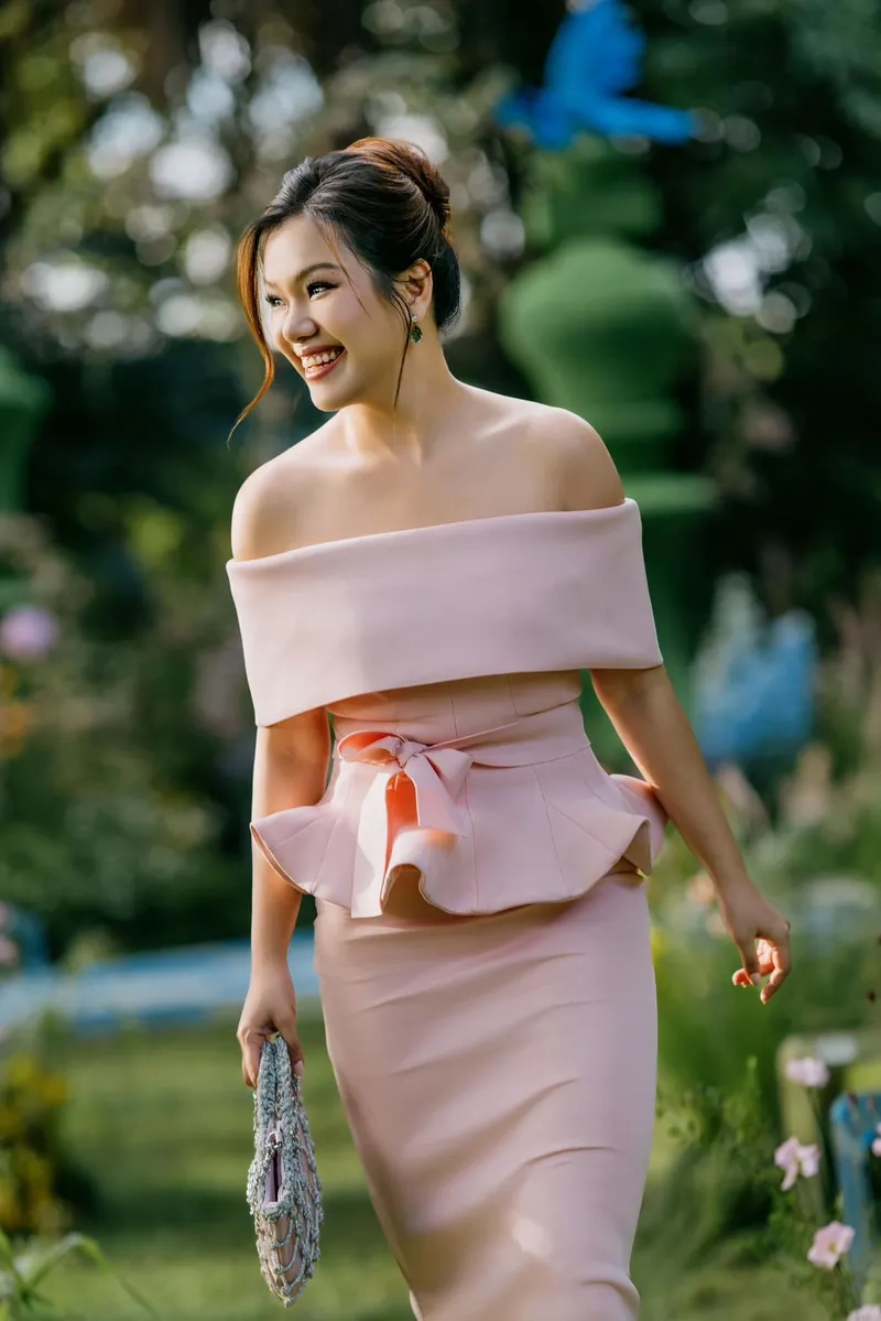 Lời bài hát Phương Vy Mây Trắng Mây Đen gợi cảm xúc