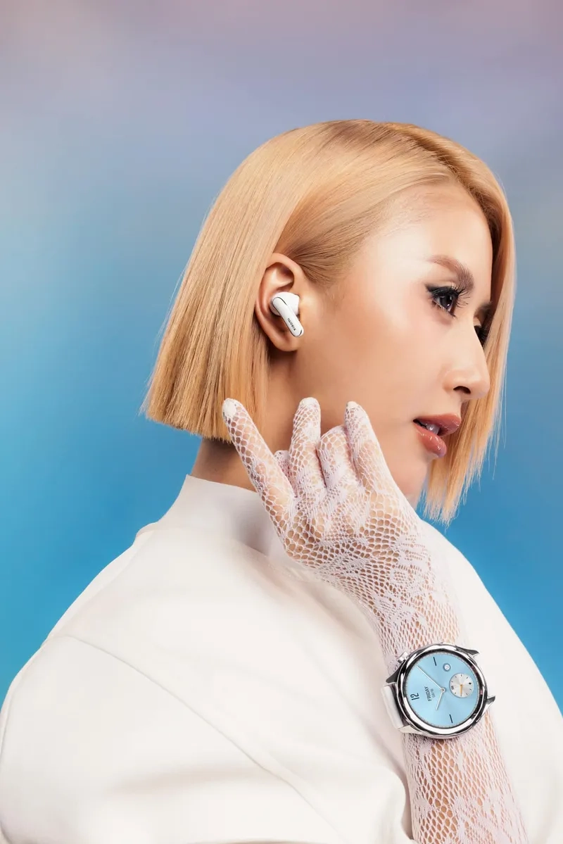 Quỳnh Anh Shyn tóc ngắn tạo nên phong cách cá tính mới
