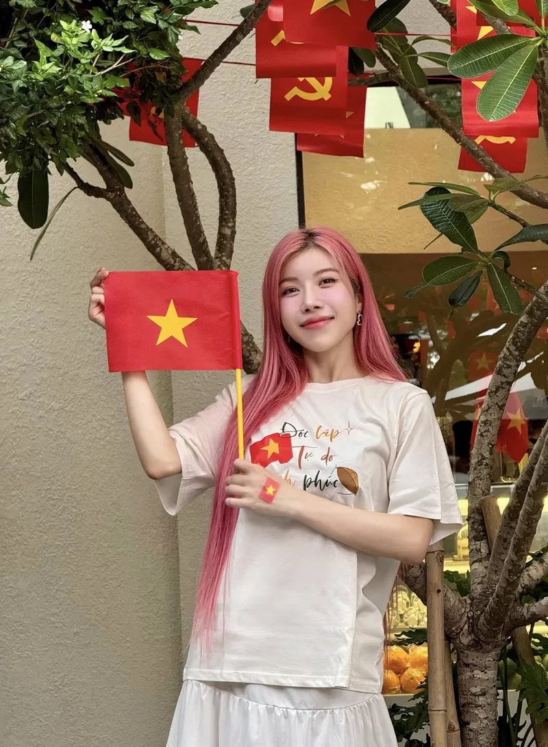 các bài hát trong Trang Pháp qua ảnh âm nhạc đa phong cách