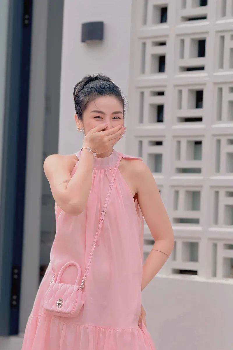 Nghe Trương Thảo Nhi chúng ta sẽ là gì của nhau qua ảnh