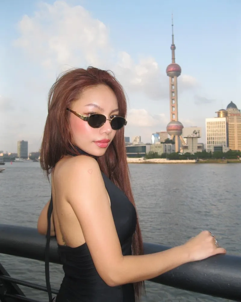 Vũ Thảo My Một Ngày Mùa Đông qua ảnh mùa đông lãng mạn